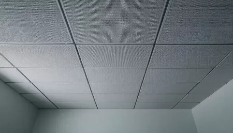 Jaki jest koszt robocizny sufitu podwieszanego Opole